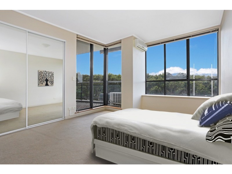 26/29 Bennelong Parkway, Wentworth Point NSW 2127