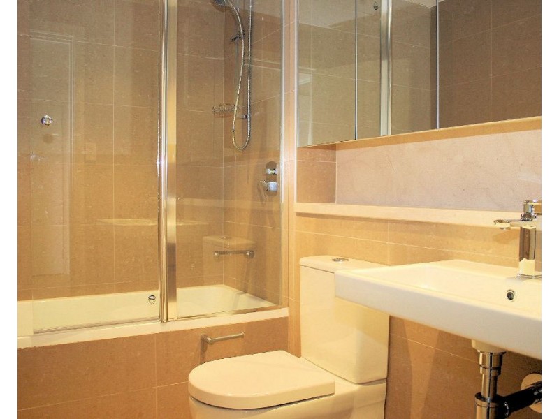 702/51 Hill Road, Wentworth Point NSW 2127