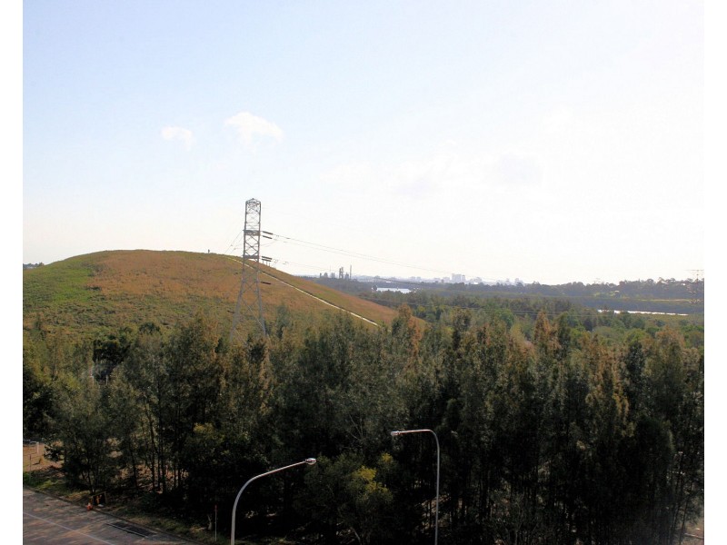 702/51 Hill Road, Wentworth Point NSW 2127