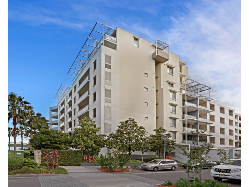 672/4 The Crescent, Wentworth Point NSW 2127