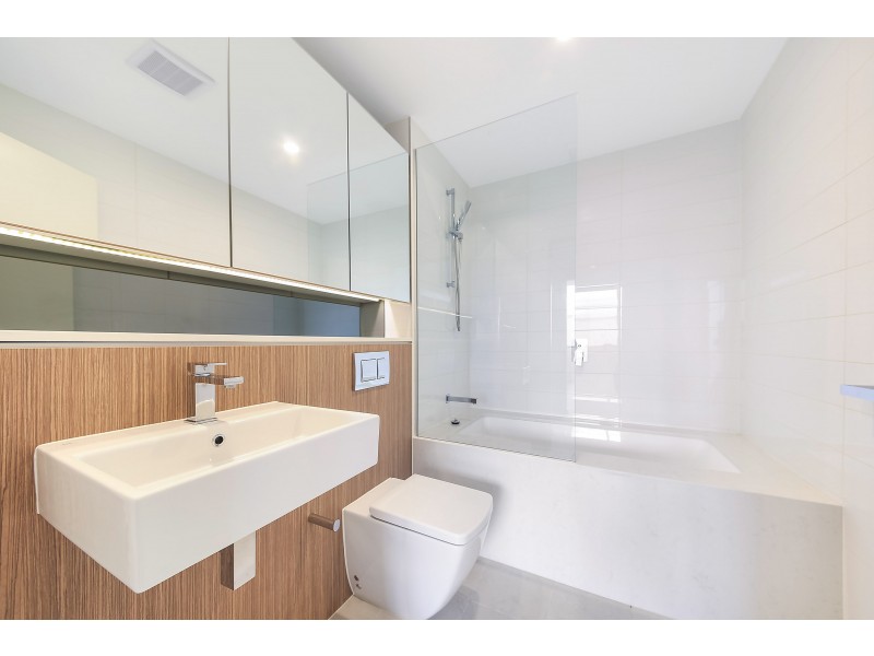 202/21 Verona Drive, Wentworth Point NSW 2127