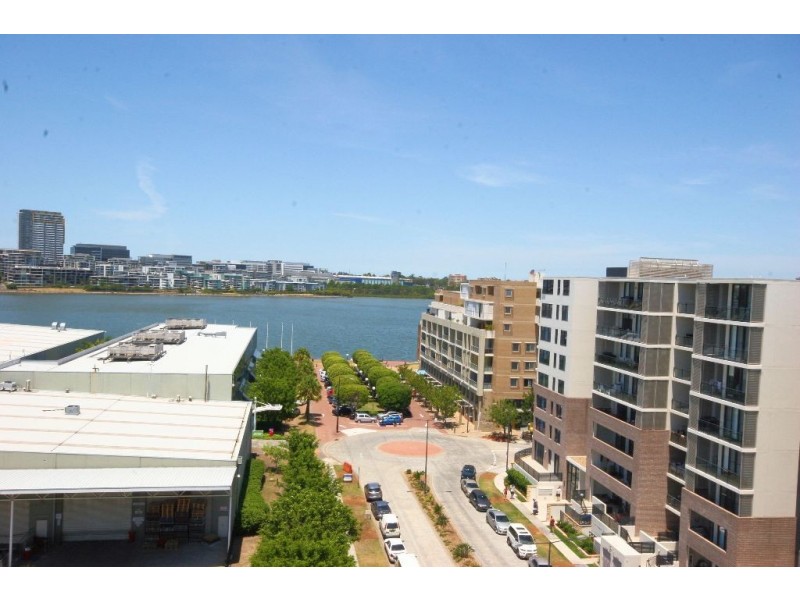 A811/19 Baywater Drive, Wentworth Point NSW 2127