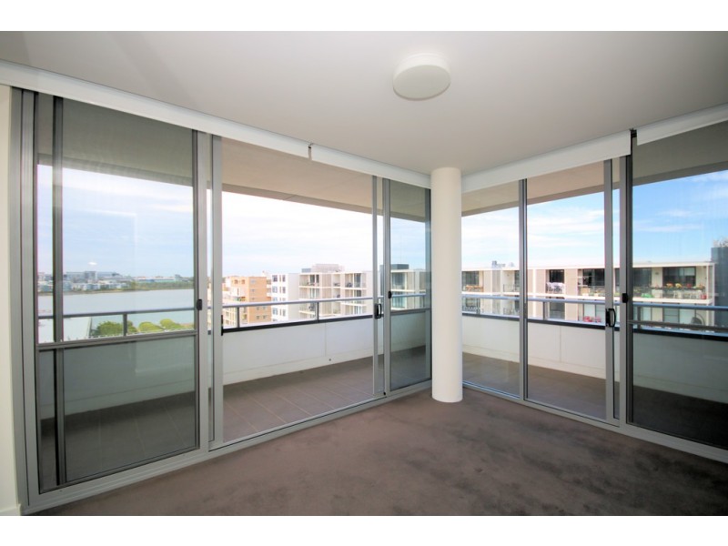 A811/19 Baywater Drive, Wentworth Point NSW 2127