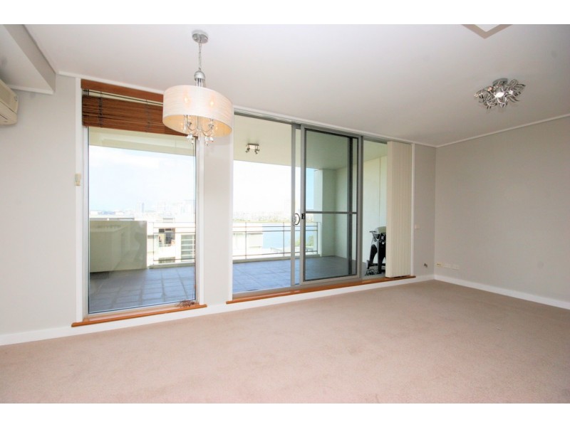 4**/25 Bennelong Parkway, Wentworth Point NSW 2127