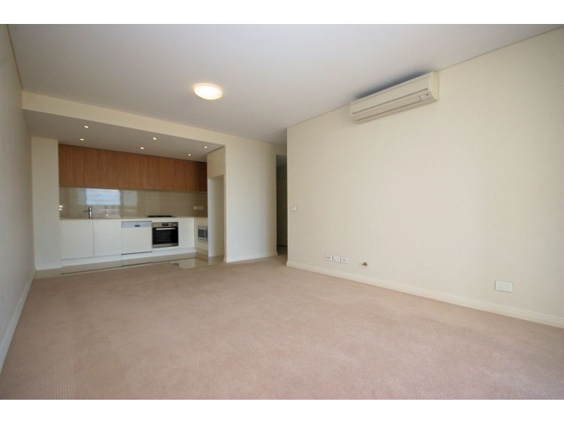 8** / 6 Baywater Drive, Wentworth Point NSW 2127