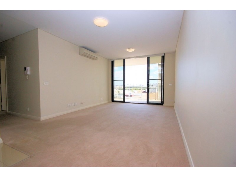 8** / 6 Baywater Drive, Wentworth Point NSW 2127