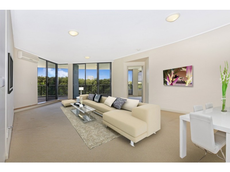 29 Bennelong Parkway, Wentworth Point NSW 2127