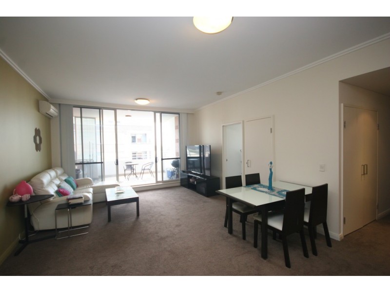 6 Nuvolari Place, Wentworth Point NSW 2127
