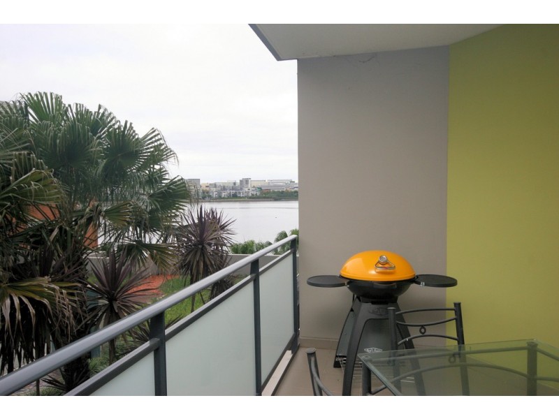 473/4 The Crescent, Wentworth Point NSW 2127
