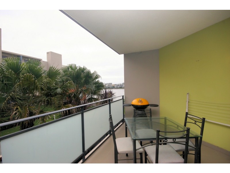473/4 The Crescent, Wentworth Point NSW 2127