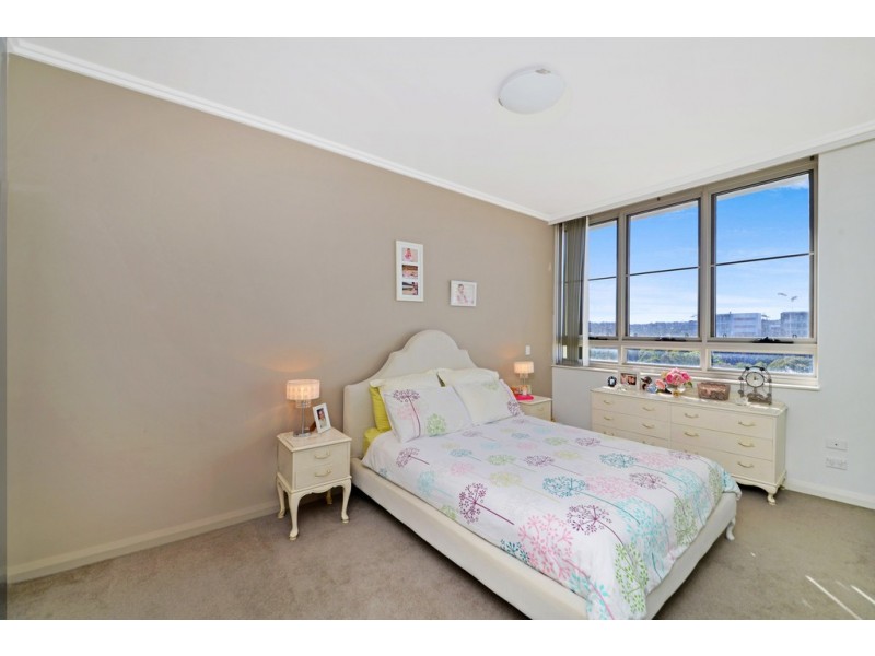 707/6 Nuvolari Place, Wentworth Point NSW 2127