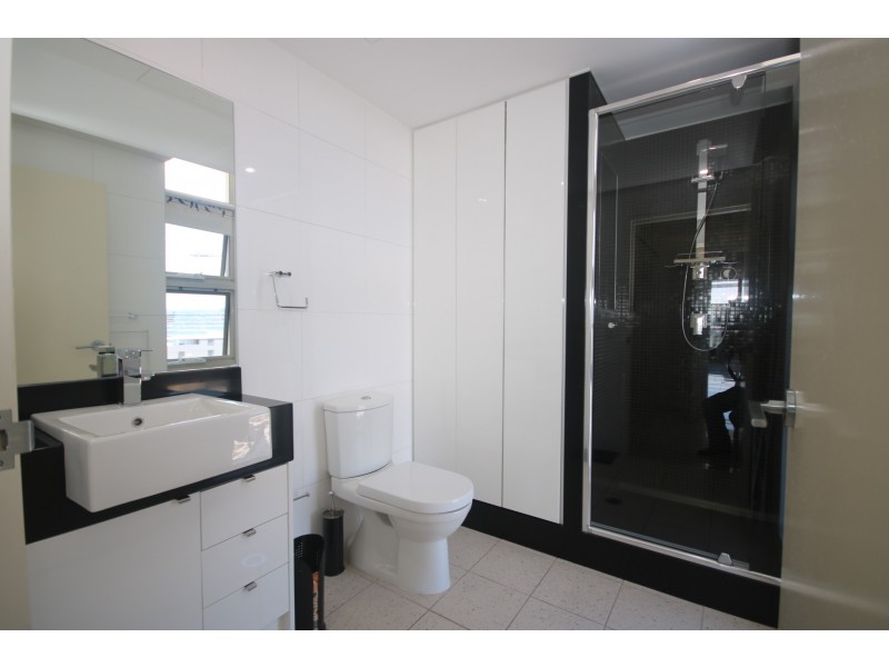 842/2 The Crescent, Wentworth Point NSW 2127