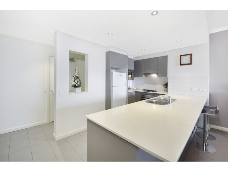 613/21 Hill Road, Wentworth Point NSW 2127