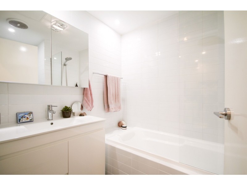 112/1 The Piazza, Wentworth Point NSW 2127