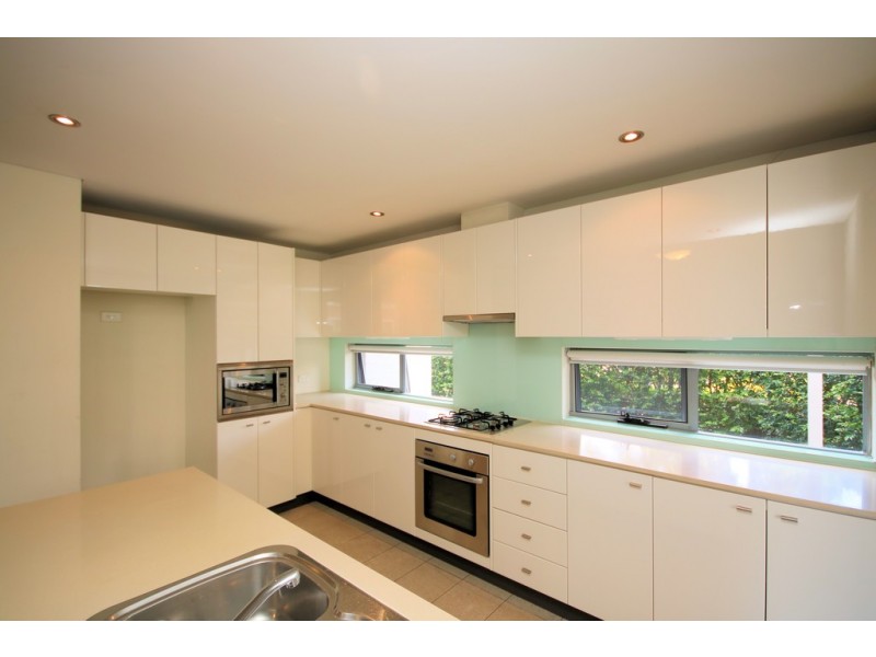 1** / 3 Stromboli Strait, Wentworth Point NSW 2127