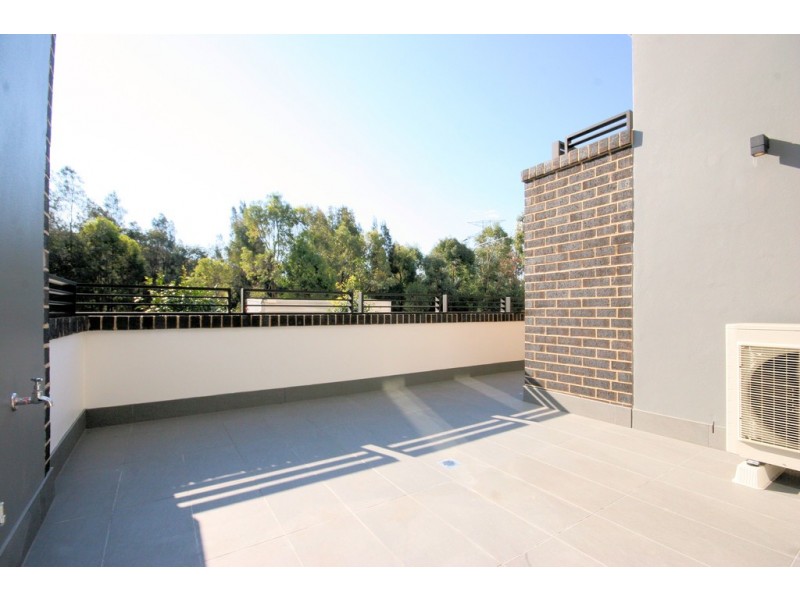 4/41 Hill Road, Wentworth Point NSW 2127