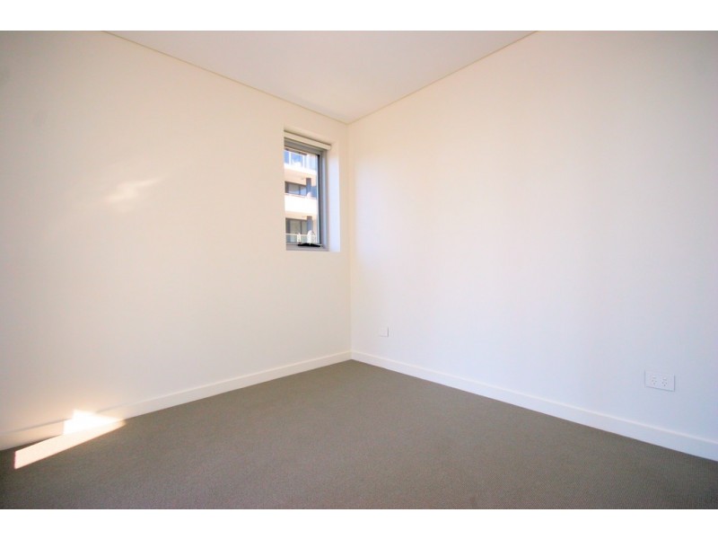 201/45 Hill Road, Wentworth Point NSW 2127