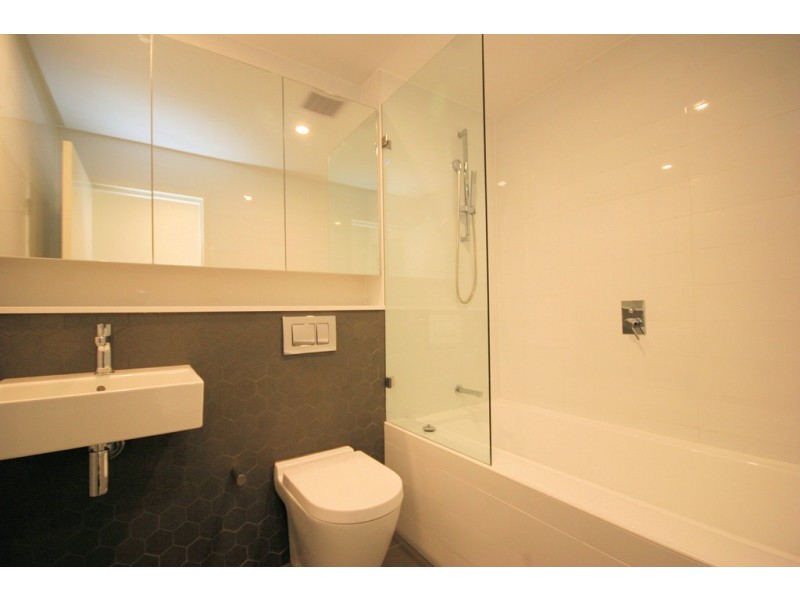 201/45 Hill Road, Wentworth Point NSW 2127