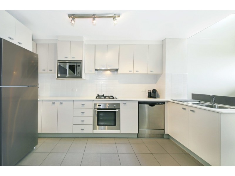 313/4 Stromboli Strait, Wentworth Point NSW 2127