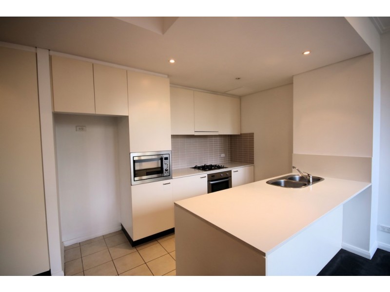 3**/33 Hill Road, Wentworth Point NSW 2127