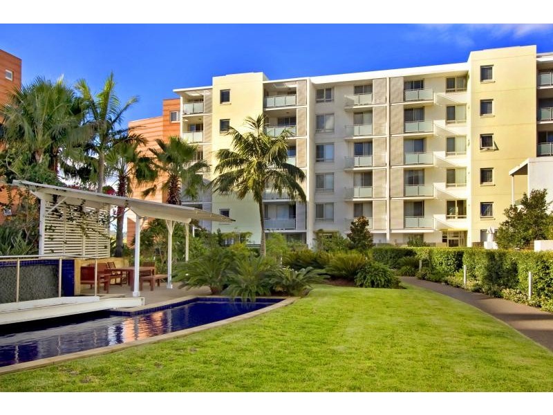 3**/33 Hill Road, Wentworth Point NSW 2127