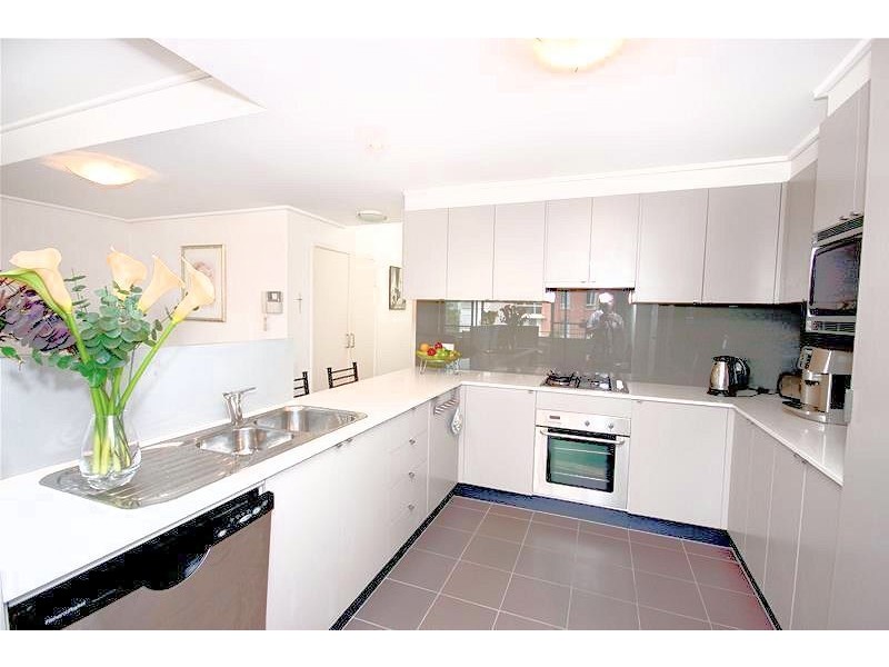 411/3 Amalfi Drive, Wentworth Point NSW 2127