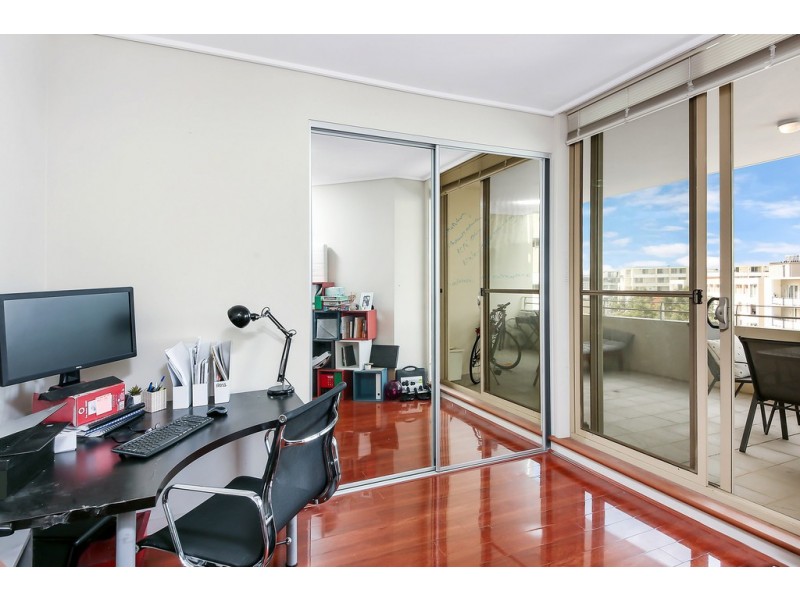 707/2 The Piazza, Wentworth Point NSW 2127