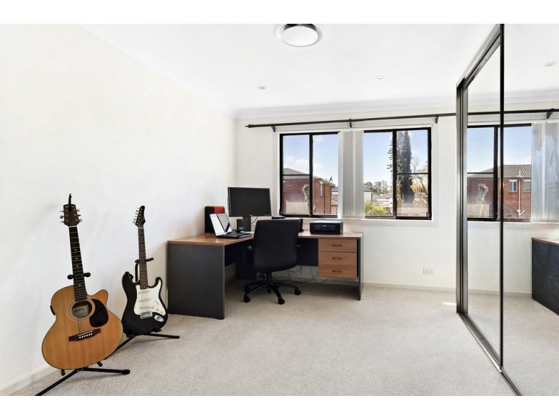 156 Cumberland Road, Auburn NSW 2144