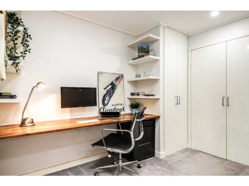 432/25 Bennelong Pkwy, Wentworth Point NSW 2127