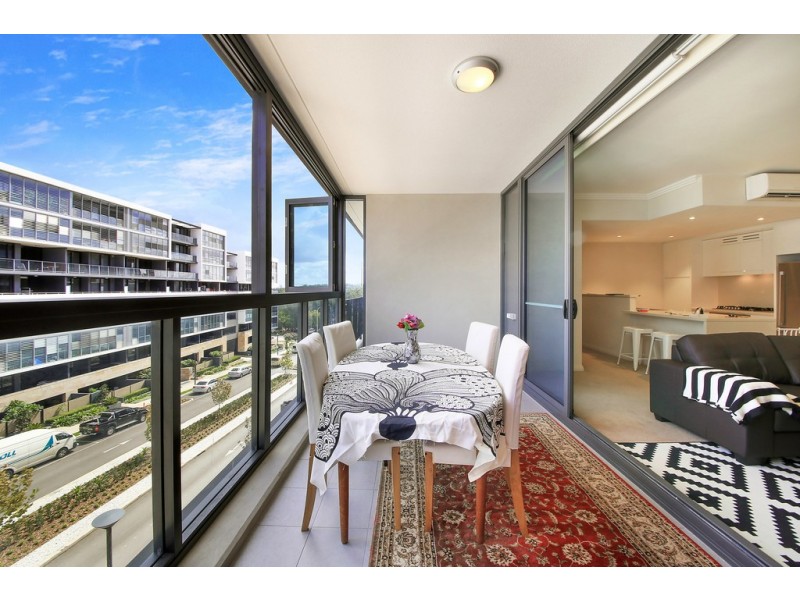 606/5 Waterways Street, Wentworth Point NSW 2127
