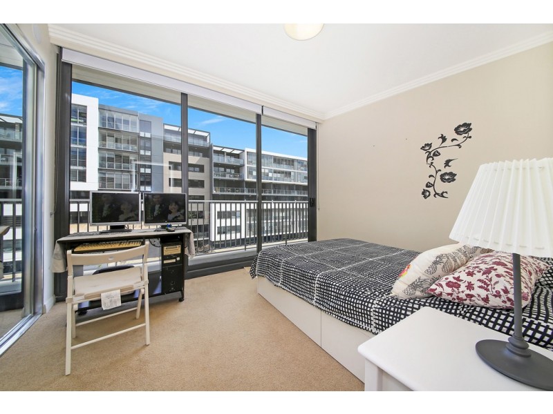 606/5 Waterways Street, Wentworth Point NSW 2127