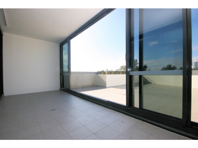 4** / 10 Burroway Road, Wentworth Point NSW 2127