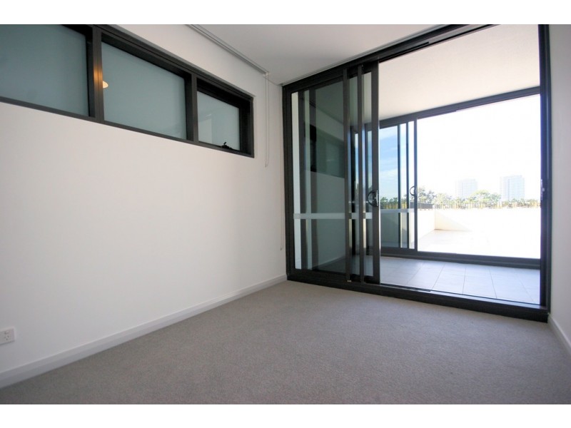 4** / 10 Burroway Road, Wentworth Point NSW 2127