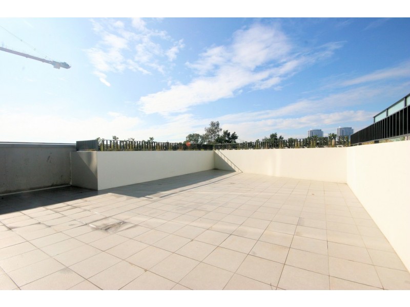 4** / 10 Burroway Road, Wentworth Point NSW 2127