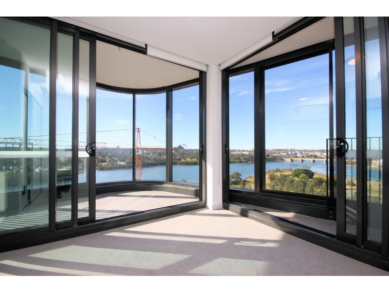 16** / 10 Burroway Road, Wentworth Point NSW 2127