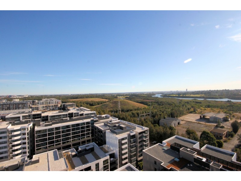 17**/10 Burroway Road, Wentworth Point NSW 2127