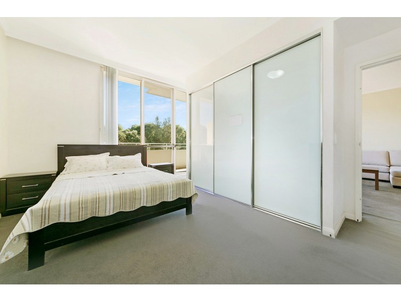 384/33 Hill Road, Wentworth Point NSW 2127