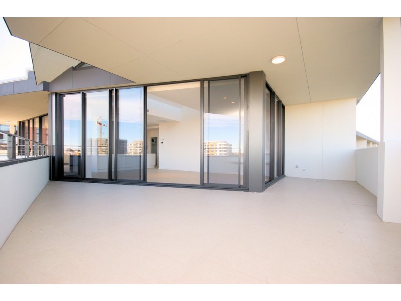 8** / 3 Broughton Street, Parramatta NSW 2150