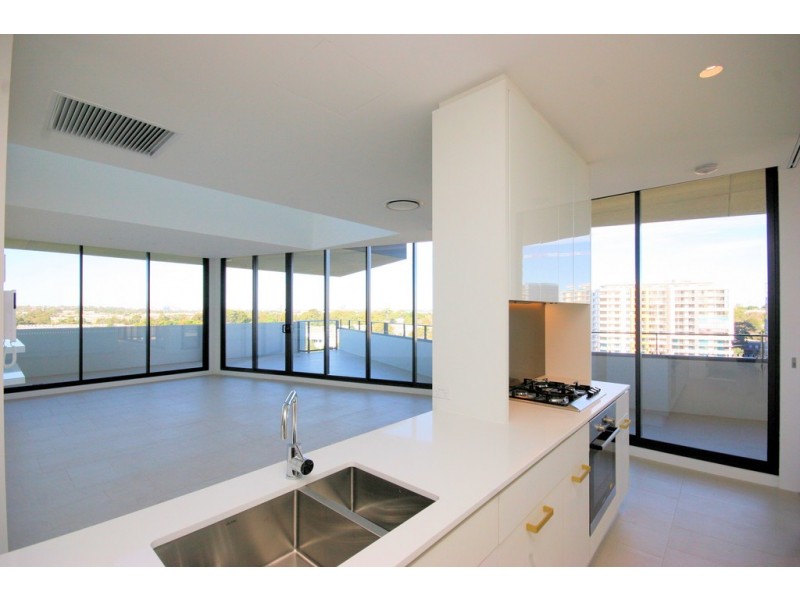 8** / 3 Broughton Street, Parramatta NSW 2150