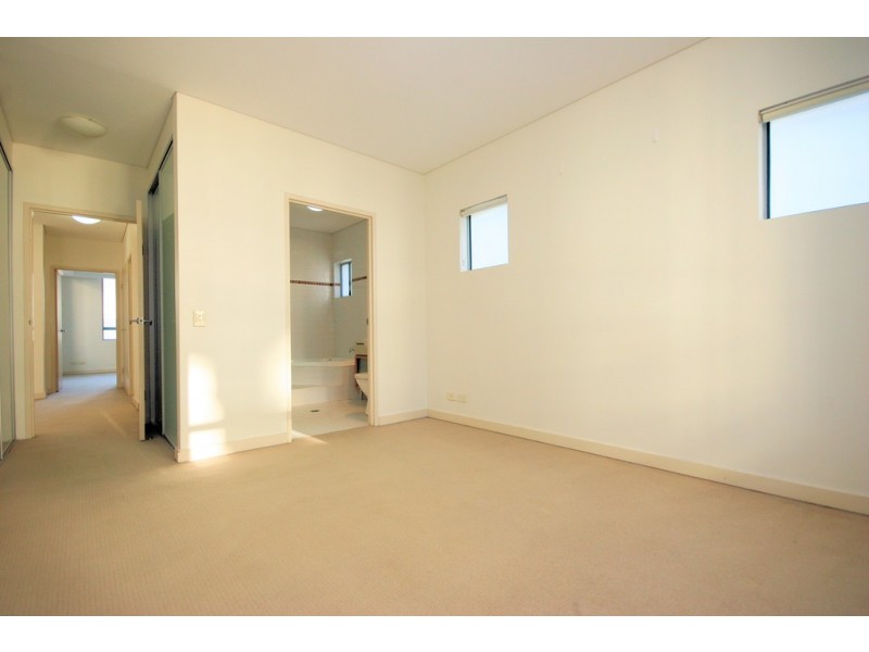 3**/5 Stromboli Strait, Wentworth Point NSW 2127