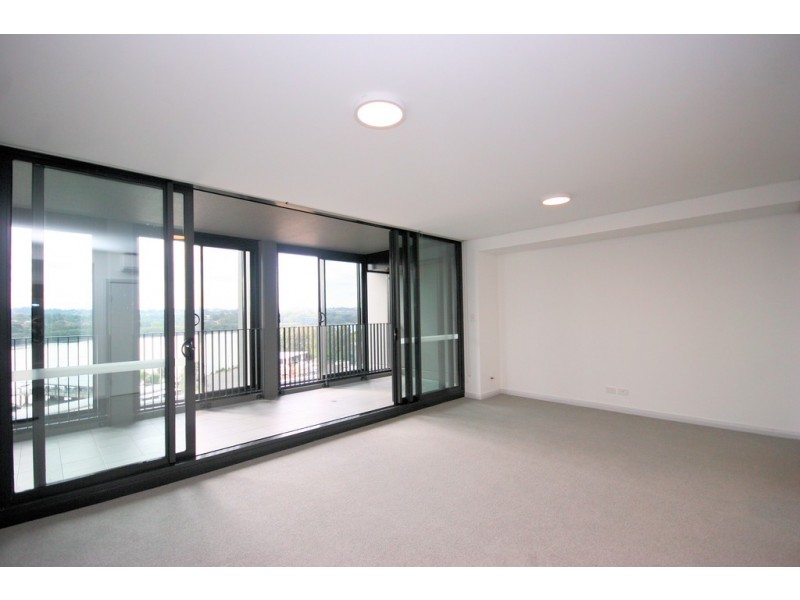 801/57 Hill Road, Wentworth Point NSW 2127