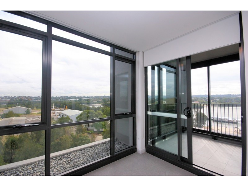 801/57 Hill Road, Wentworth Point NSW 2127
