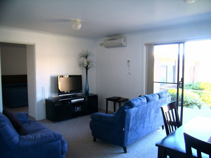 10/10 YULE STREET, Eden NSW 2551