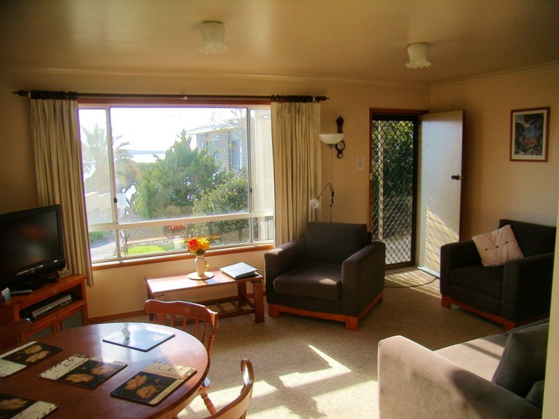 4/10 YULE STREET, Eden NSW 2551