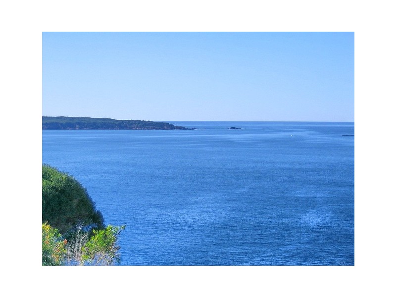 4/10 YULE STREET, Eden NSW 2551