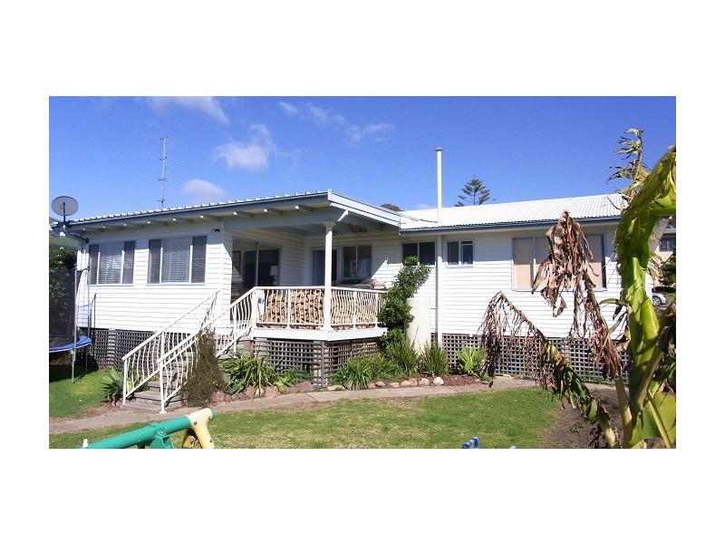8 FLINDERS STREET, Eden NSW 2551
