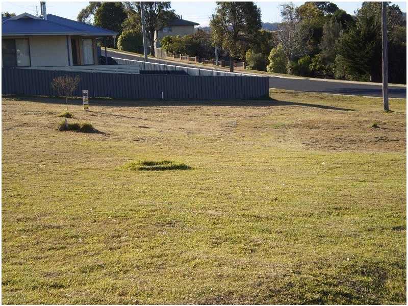 8 WAHOO CRT, Eden NSW 2551