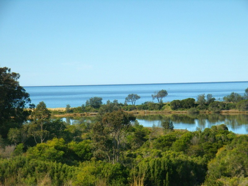 126 KINGFISHER CIRCUIT, Eden NSW 2551