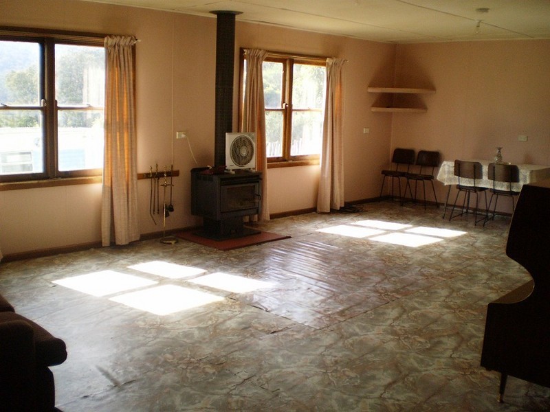 12 DENISSON STREET, Towamba NSW 2550