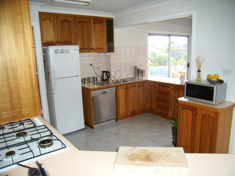 8 FLINDERS STREET, Eden NSW 2551